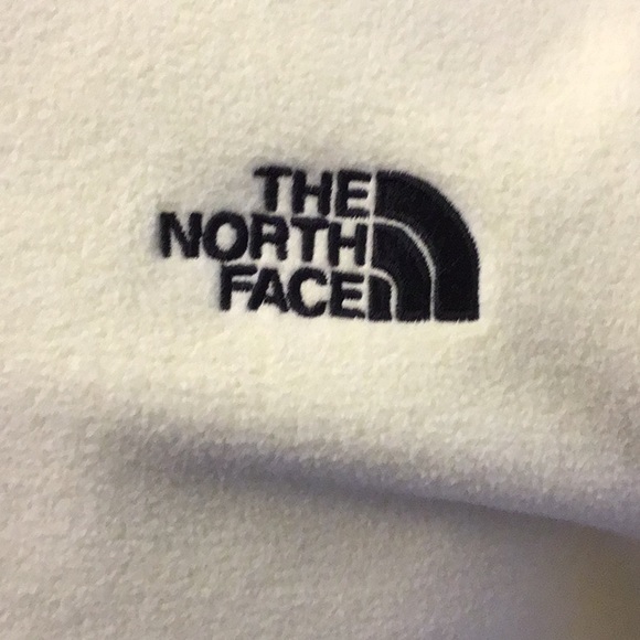 The North Face Pullover fleece 1/4 zip, pocket full length across, NEW w tags - Picture 6 of 10